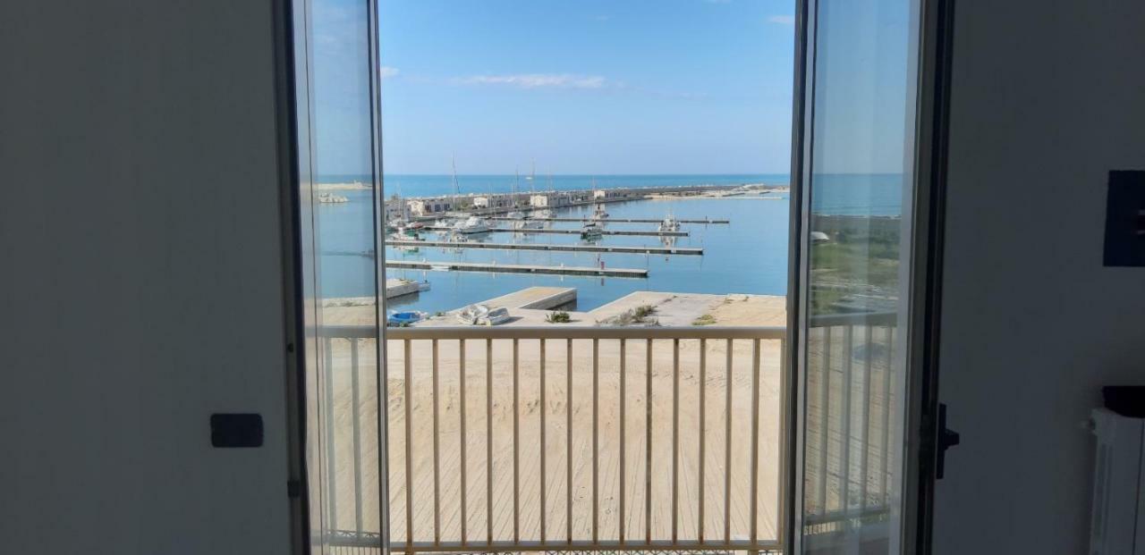 비에스테 Casa Azzurro Di Mare 아파트 외부 사진